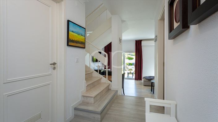 Image No.20-3 Bed Apartment for sale