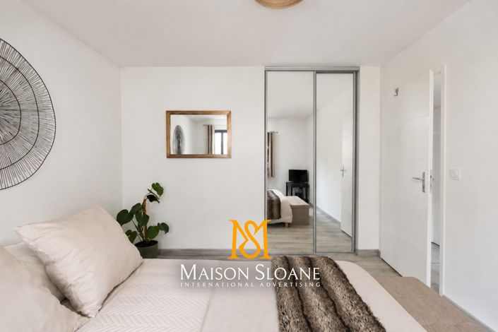 Image No.16-3 Bed House for sale