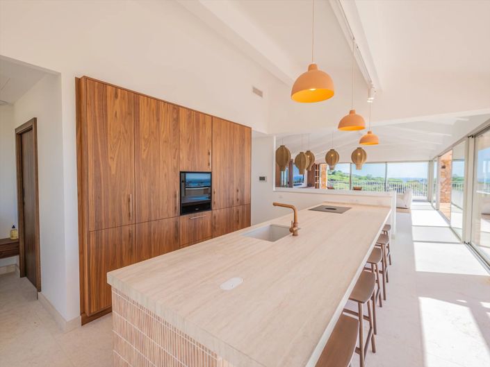 Image No.9-4 Bed House for sale