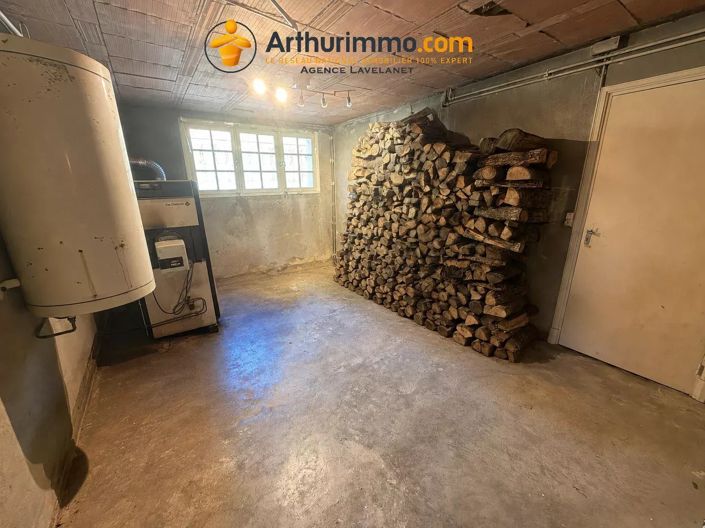 Image No.20-8 Bed House for sale