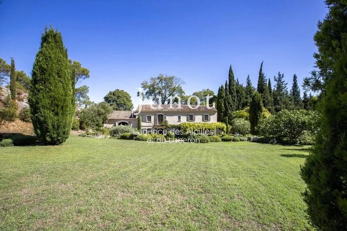 Image No.19-5 Bed House for sale