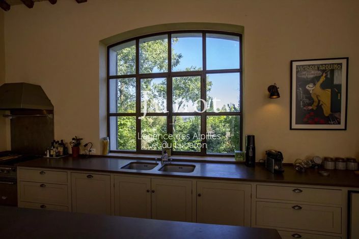 Image No.31-5 Bed House for sale