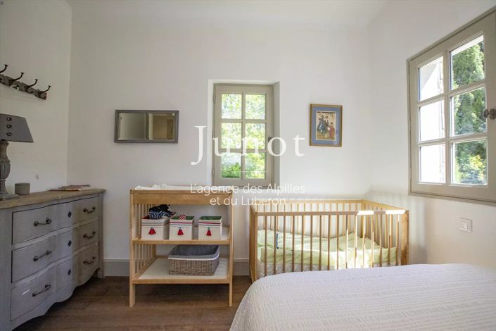 Image No.53-5 Bed House for sale