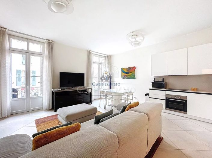 Image No.3-3 Bed Apartment for sale