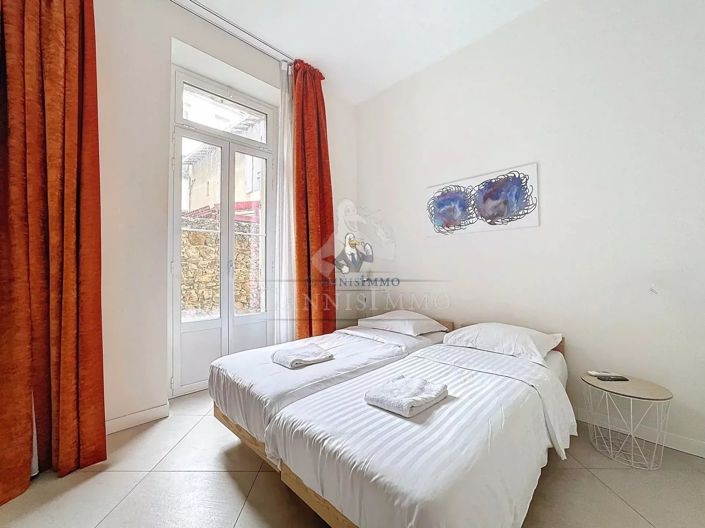 Image No.6-3 Bed Apartment for sale