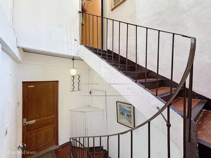 Image No.6-Apartment for sale