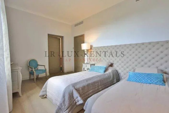 Image No.9-3 Bed Apartment for sale
