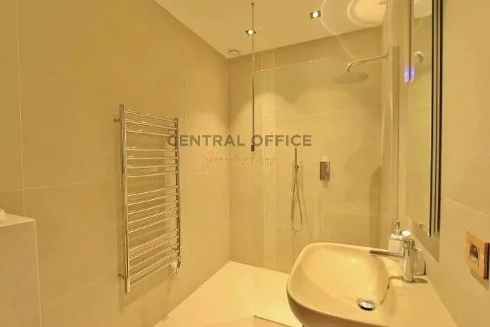 Image No.11-3 Bed Apartment for sale