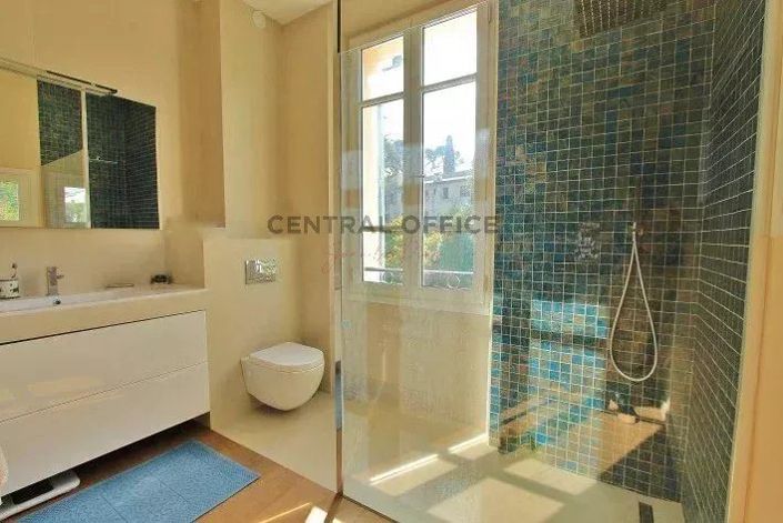 Image No.12-3 Bed Apartment for sale