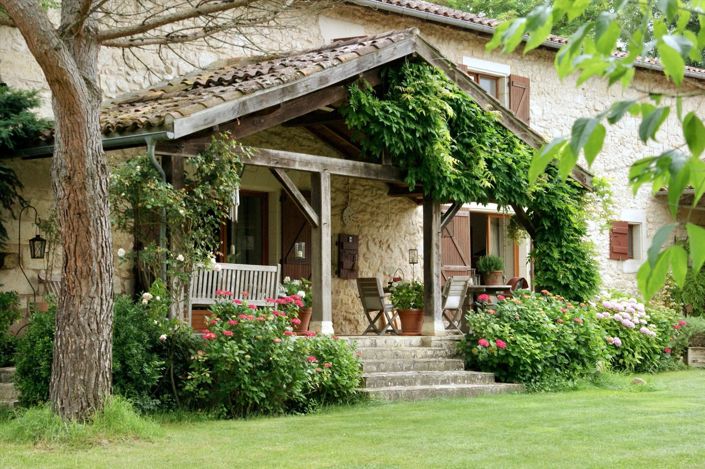 Image No.2-4 Bed House for sale