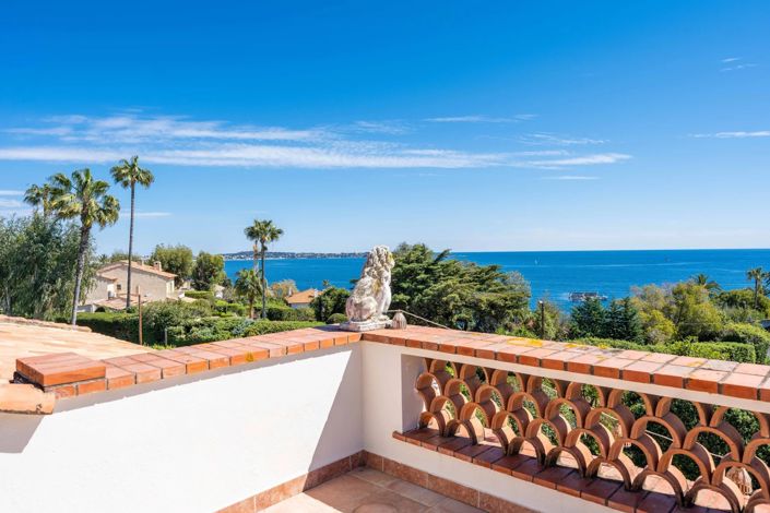 Image No.35-6 Bed House for sale