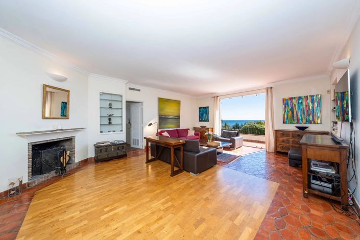 Image No.36-6 Bed House for sale