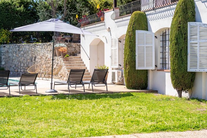 Image No.4-6 Bed House for sale