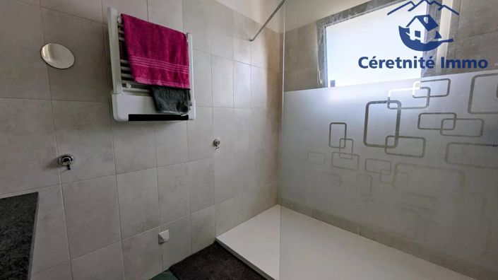 Image No.22-3 Bed House for sale