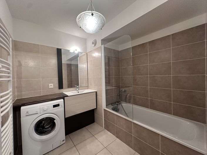 Image No.10-1 Bed Apartment for sale