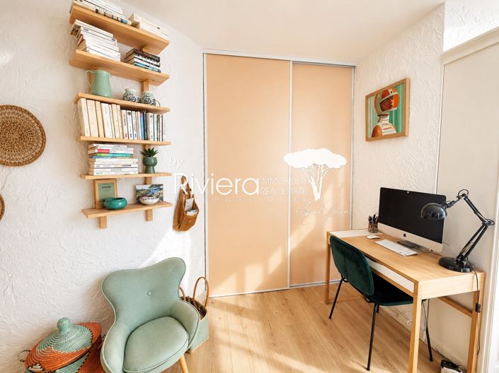Image No.3-Appartement de 2 chambres à vendre à Cavalaire-sur-Mer