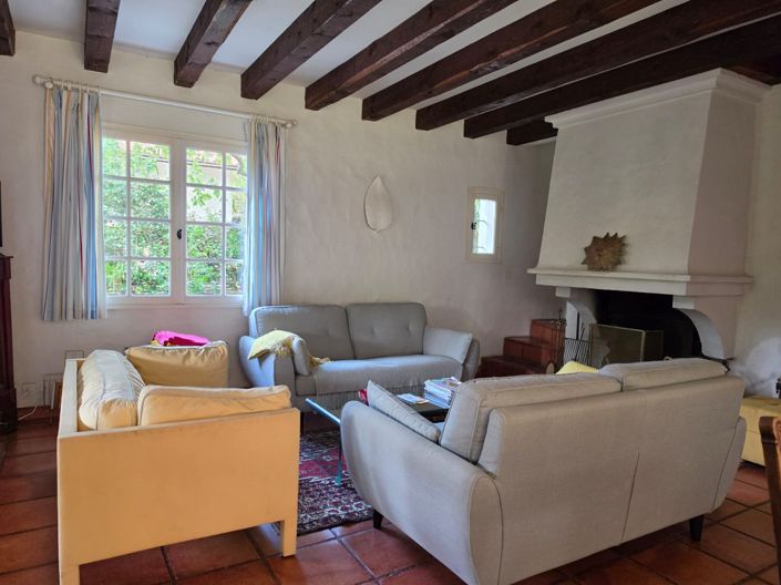 Image No.6-4 Bed House for sale