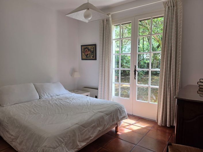 Image No.9-4 Bed House for sale
