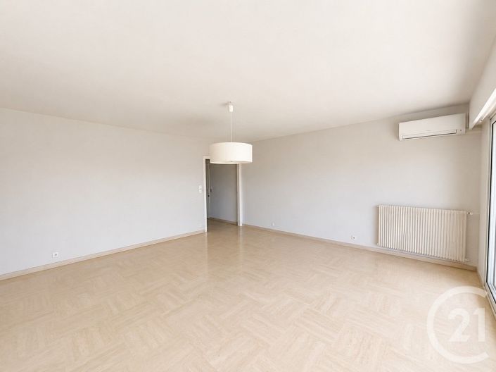 Image No.8-Appartement de 2 chambres à vendre à Le Cannet