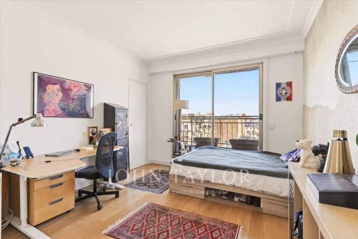 Image No.25-4 Bed Apartment for sale