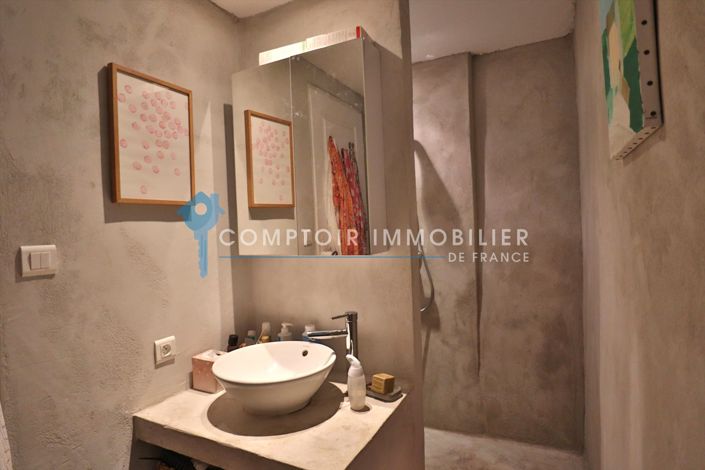 Image No.17-4 Bed House for sale