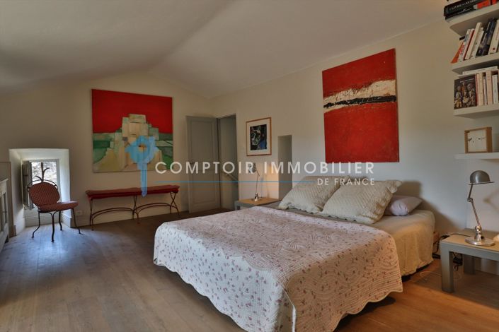 Image No.32-4 Bed House for sale
