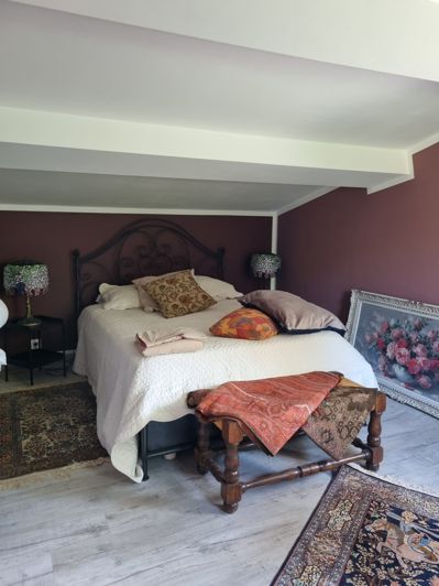 Image No.17-3 Bed House for sale