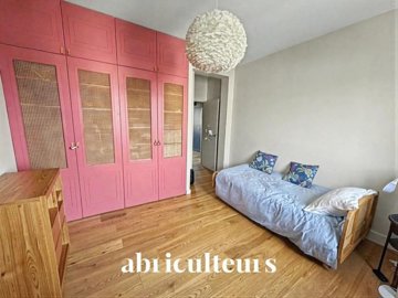 ahkw2mfzccvkzbua11