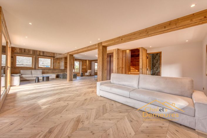 Image No.22-7 Bed House for sale