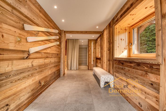 Image No.26-7 Bed House for sale