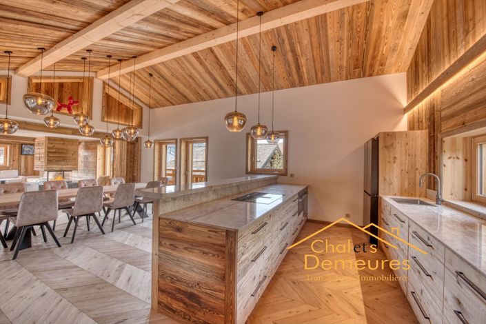 Image No.4-7 Bed House for sale