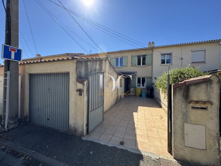 Image No.16-4 Bed House for sale