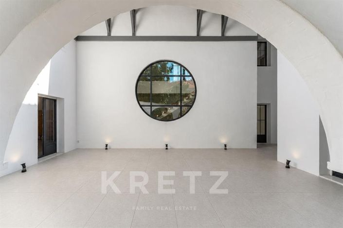 Image No.7-6 Bed House for sale