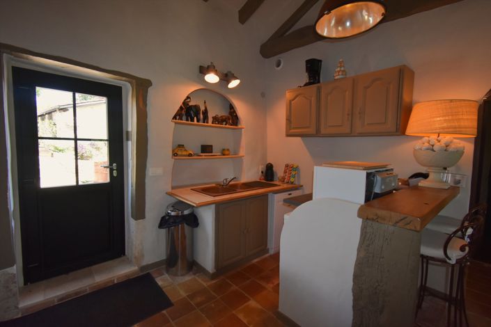 Image No.15-6 Bed House for sale