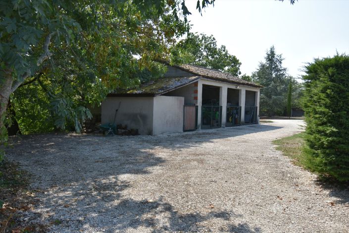 Image No.21-6 Bed House for sale