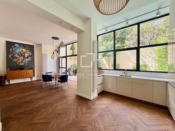 Image No.20-5 Bed House for sale