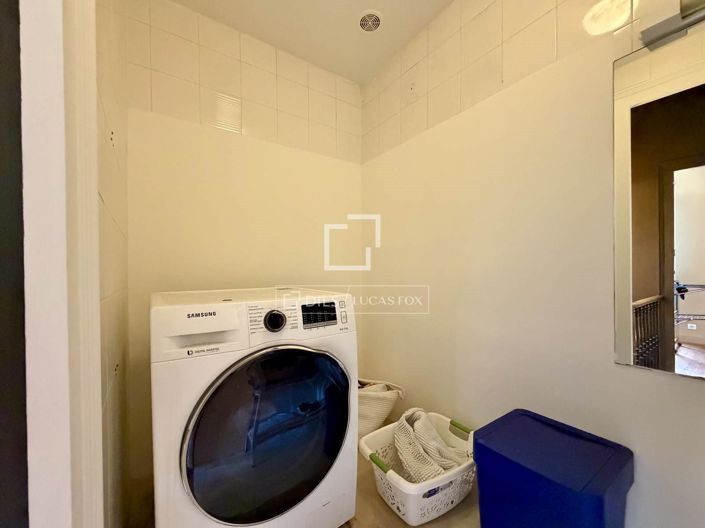 Image No.30-5 Bed House for sale