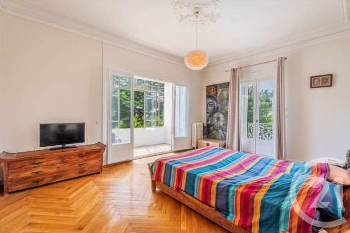 Image No.11-4 Bed House for sale