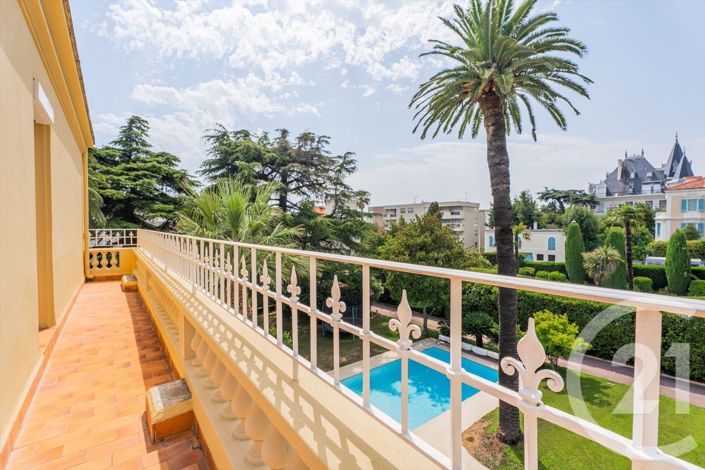 Image No.18-4 Bed House for sale