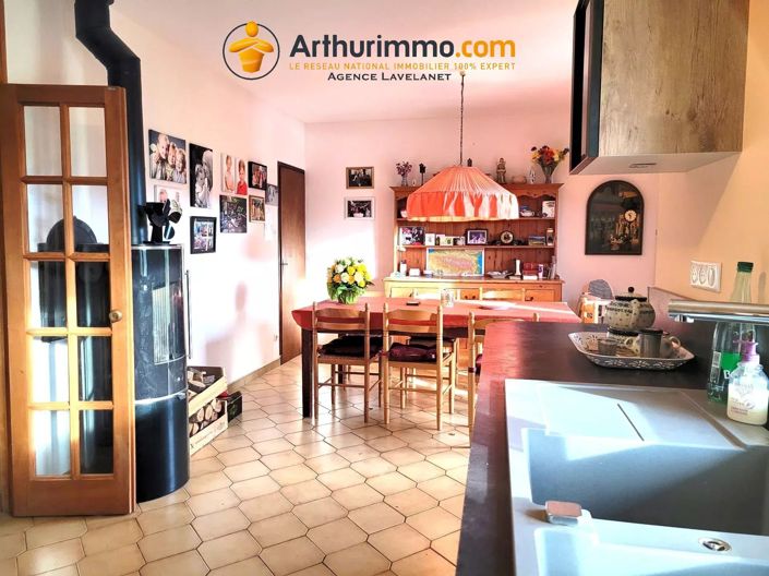 Image No.5-5 Bed House for sale