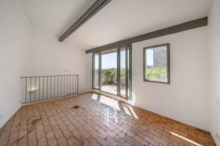 Image No.17-2 Bed House for sale