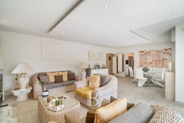 Image No.4-3 Bed House for sale