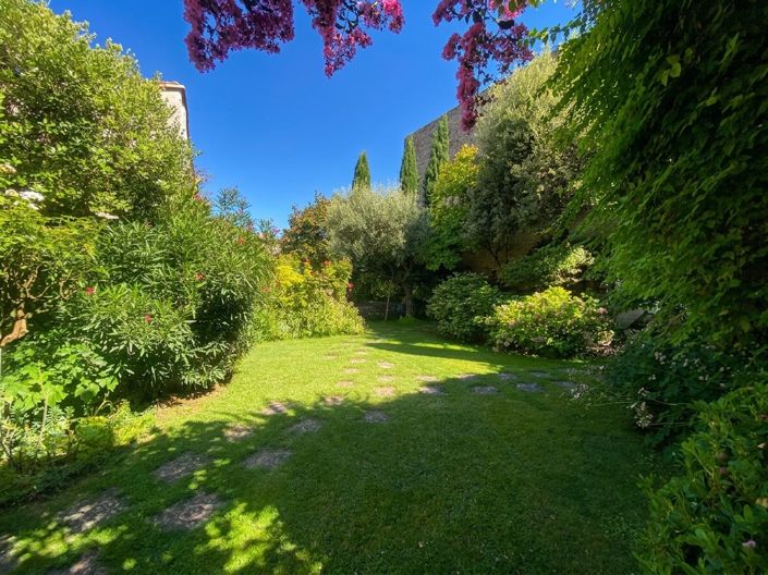 Image No.13-3 Bed House for sale