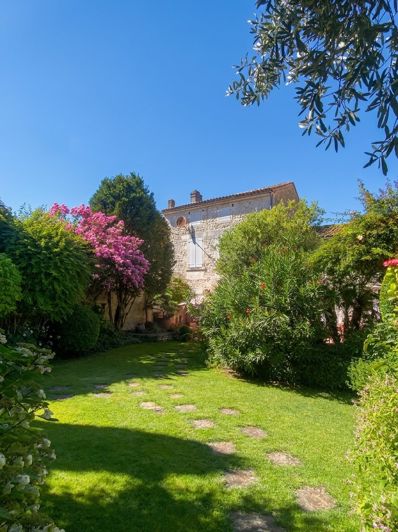 Image No.14-3 Bed House for sale