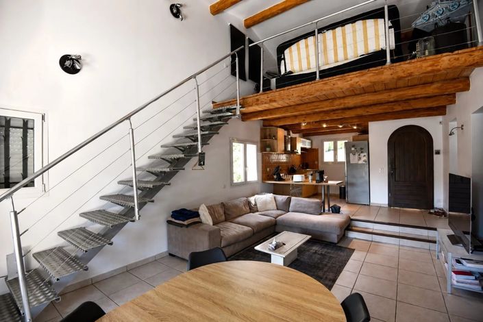 Image No.11-4 Bed House for sale