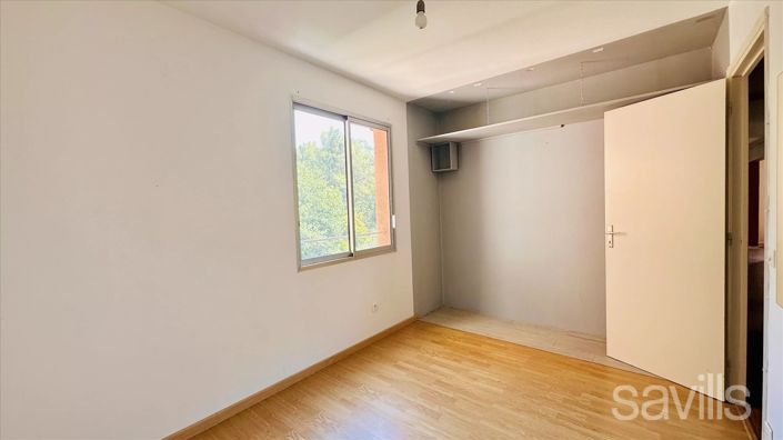 Image No.14-3 Bed Apartment for sale