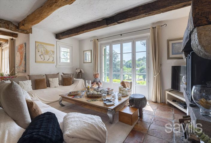 Image No.4-6 Bed House for sale