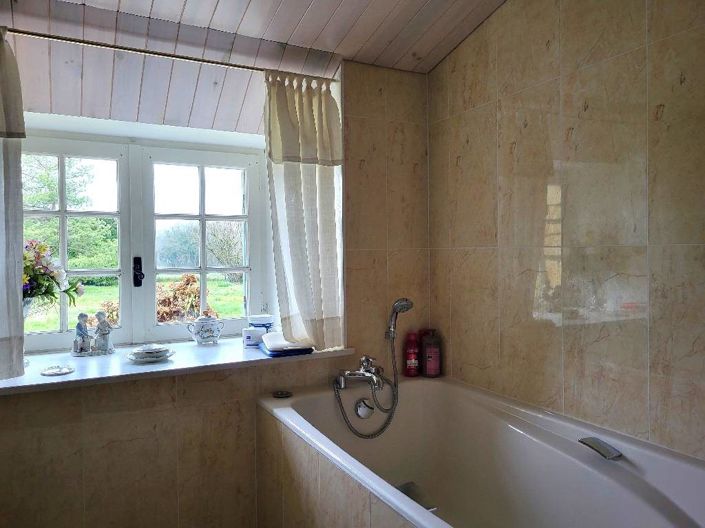 Image No.7-4 Bed House for sale