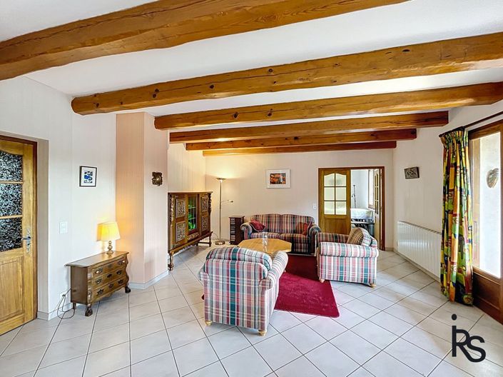 Image No.6-4 Bed House for sale