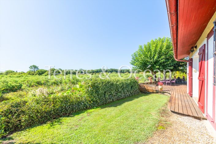 Image No.24-5 Bed House for sale